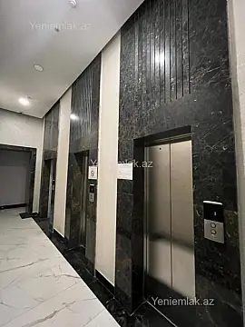 Satılır 3 otaqlı yeni tikili 125 m²