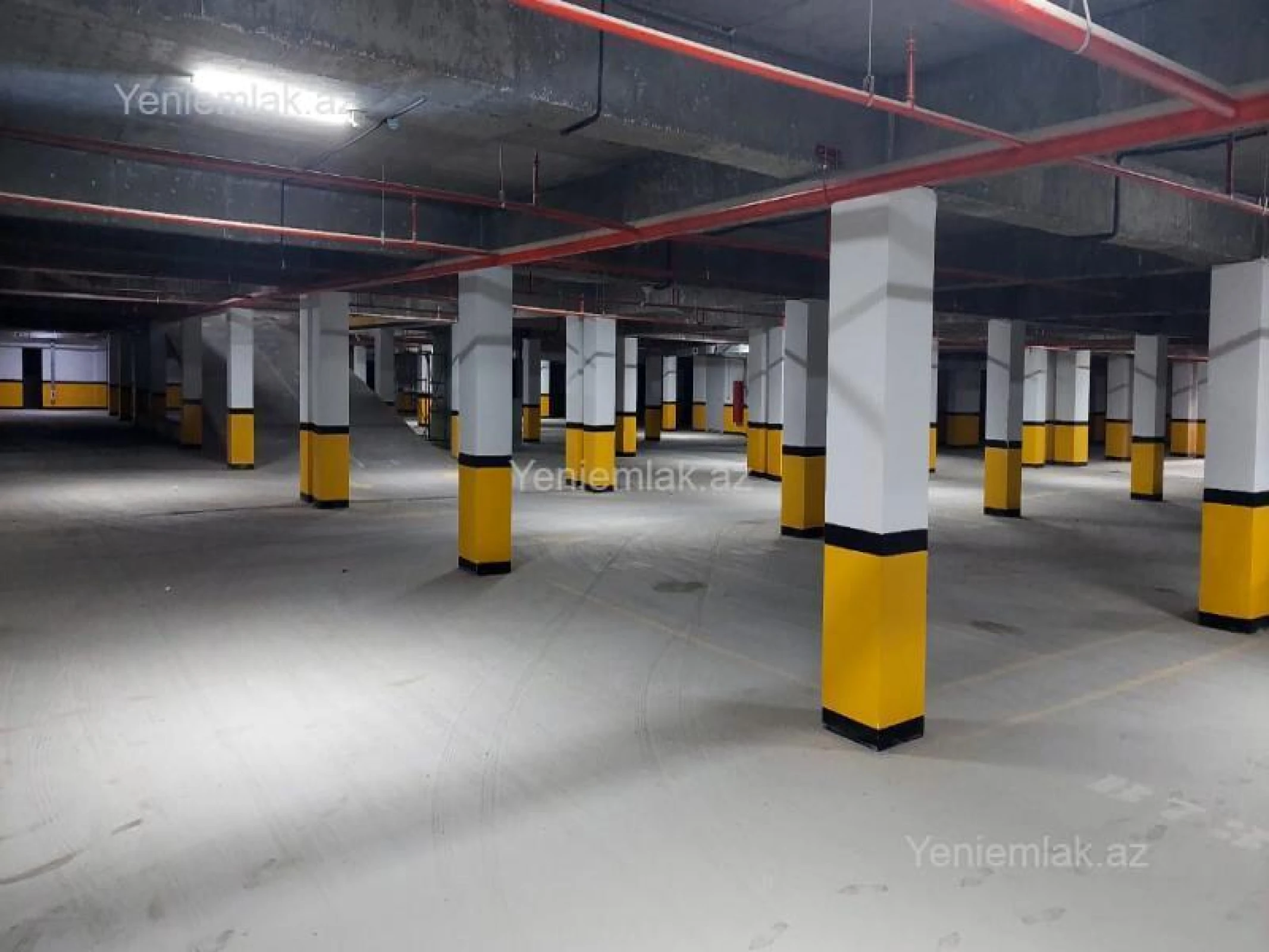 Satılır 3 otaqlı yeni tikili 125 m²
