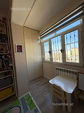 Satılır 3 otaqlı köhnə tikili 60 m²