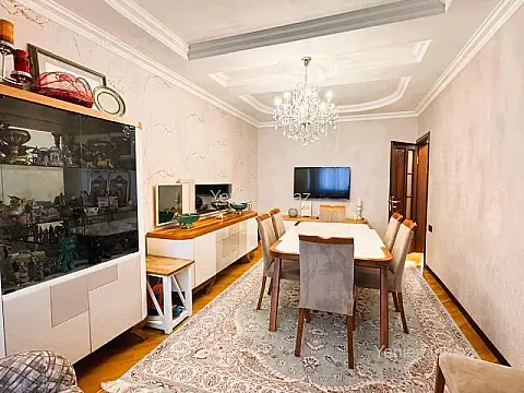 Satılır 3 otaqlı köhnə tikili 85 m² — Bakı, Xətai 3 otaq 85.00 m²