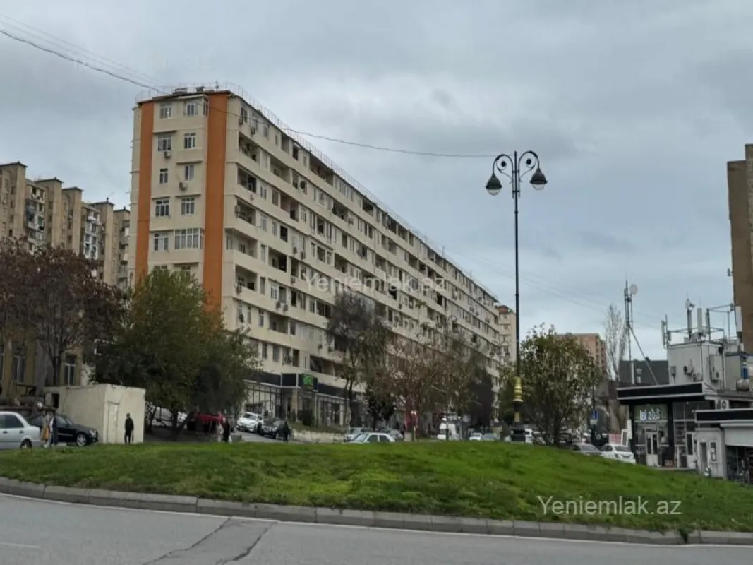 Satılır 3 otaqlı köhnə tikili 85 m²