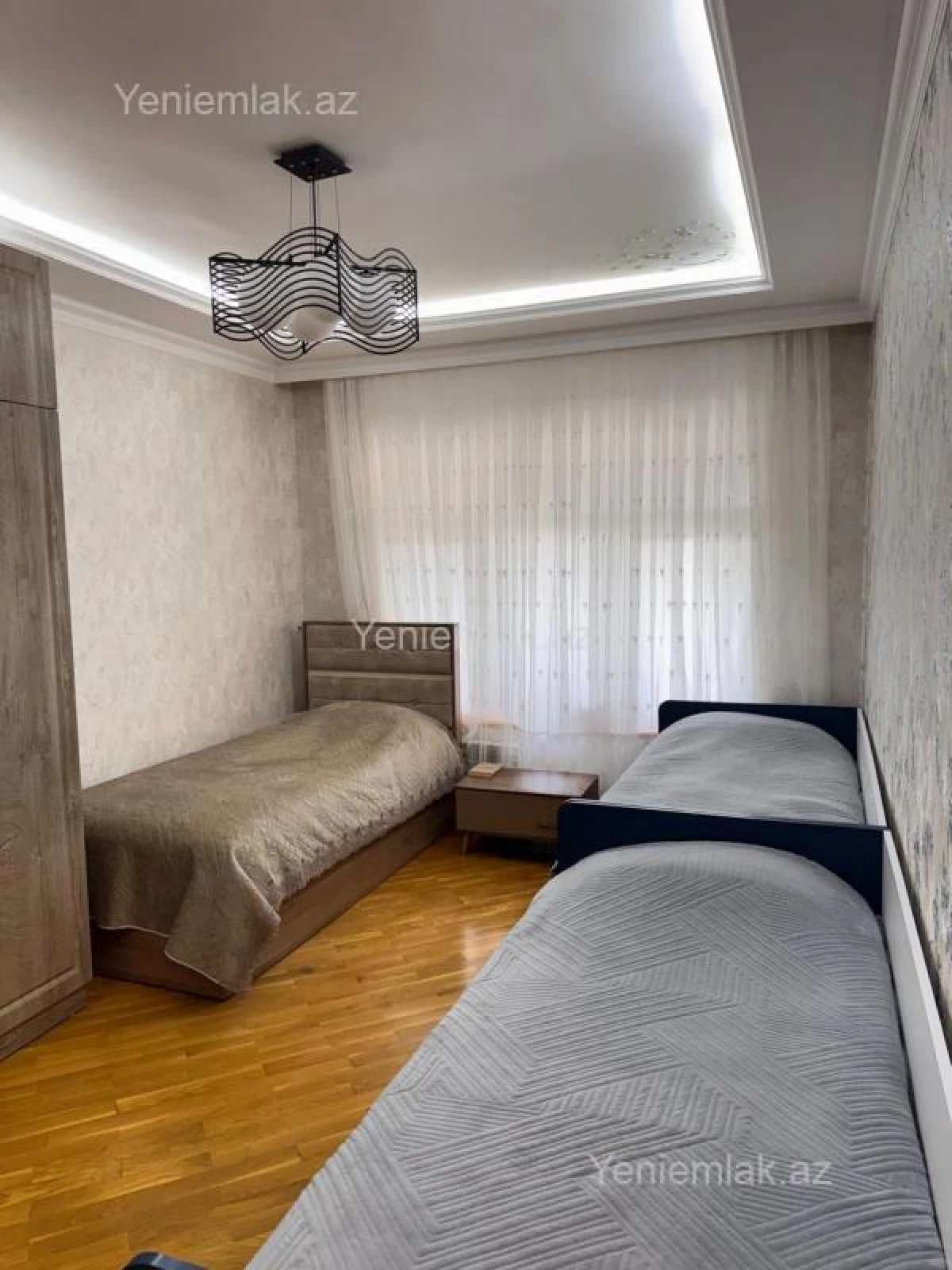 Satılır 3 otaqlı köhnə tikili 85 m²