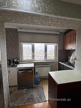 Satılır 3 otaqlı köhnə tikili 85 m²