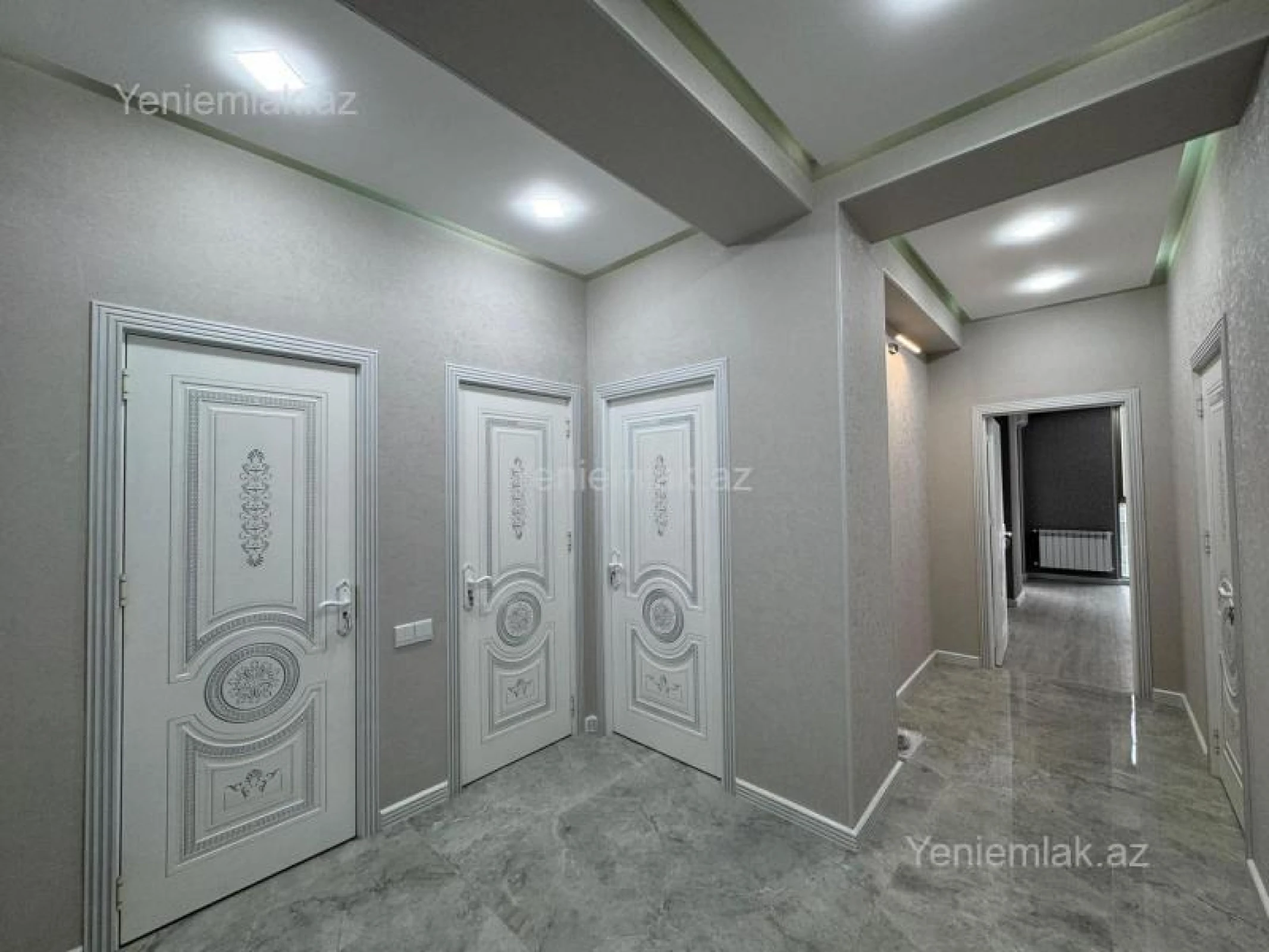 Satılır 3 otaqlı yeni tikili 78.5 m²