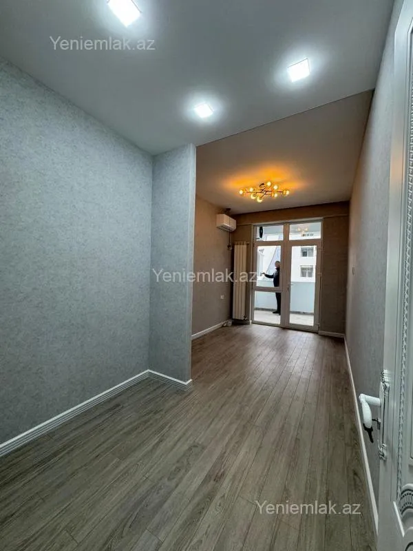 Satılır 3 otaqlı yeni tikili 78.5 m²