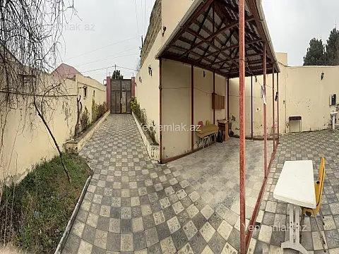 Satılır 5 otaqlı həyət evi 230 m²