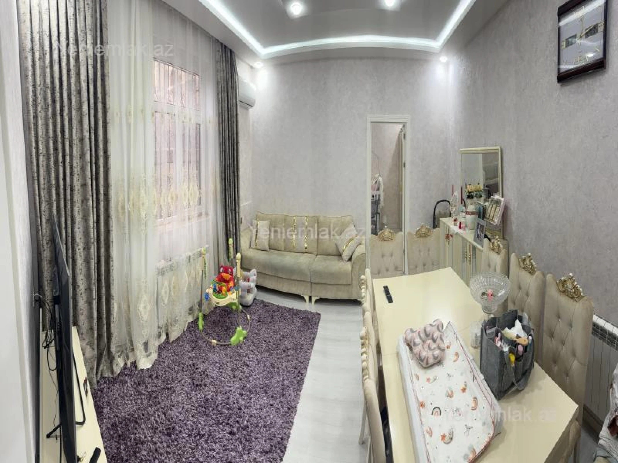 Satılır 5 otaqlı həyət evi 230 m²
