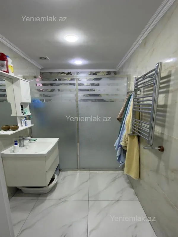 Satılır 3 otaqlı yeni tikili 81 m²