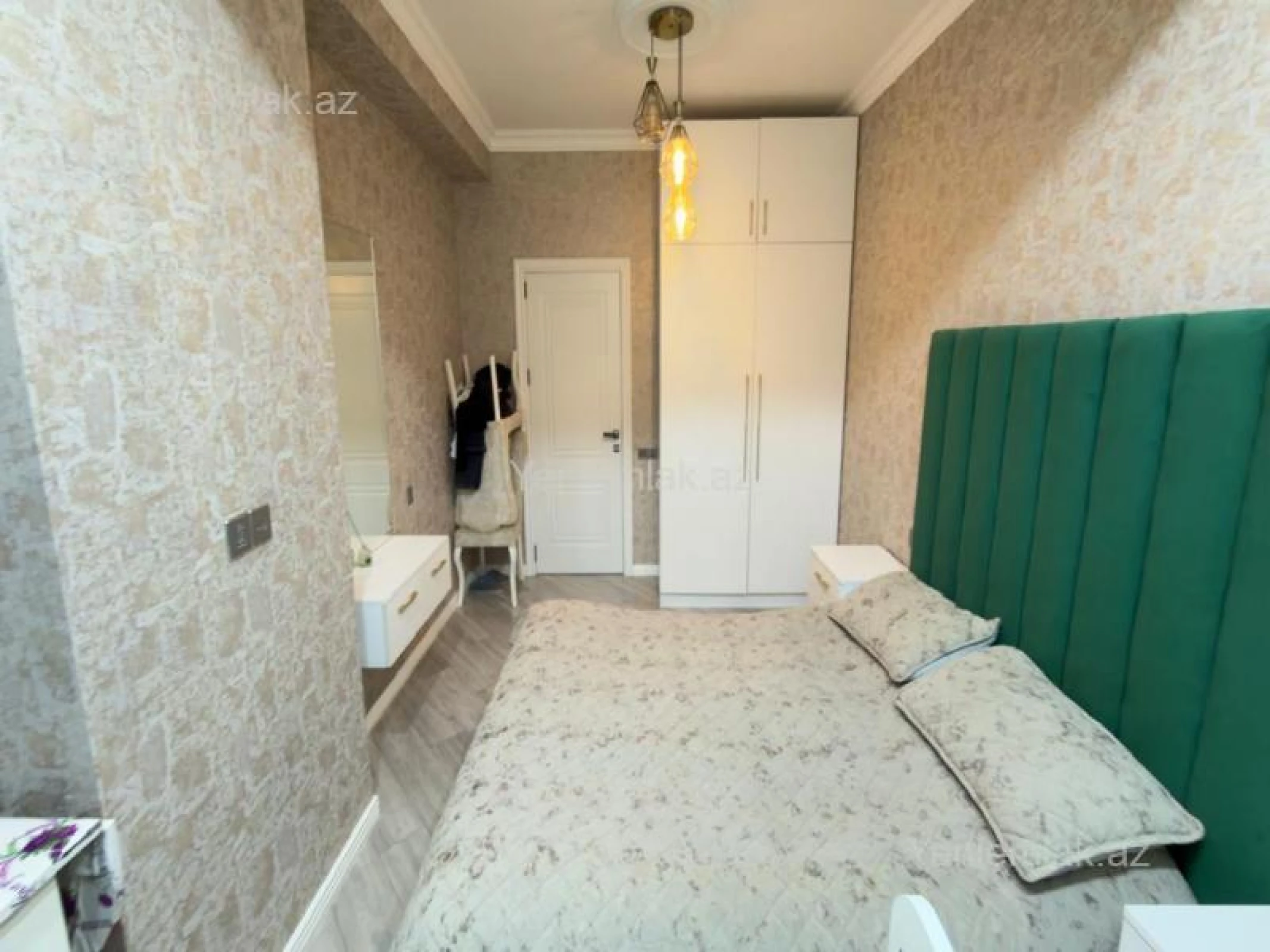 Satılır 3 otaqlı yeni tikili 81 m²