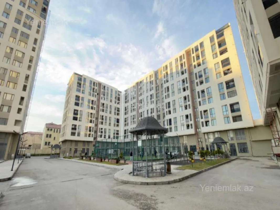 Satılır 3 otaqlı yeni tikili 81 m²