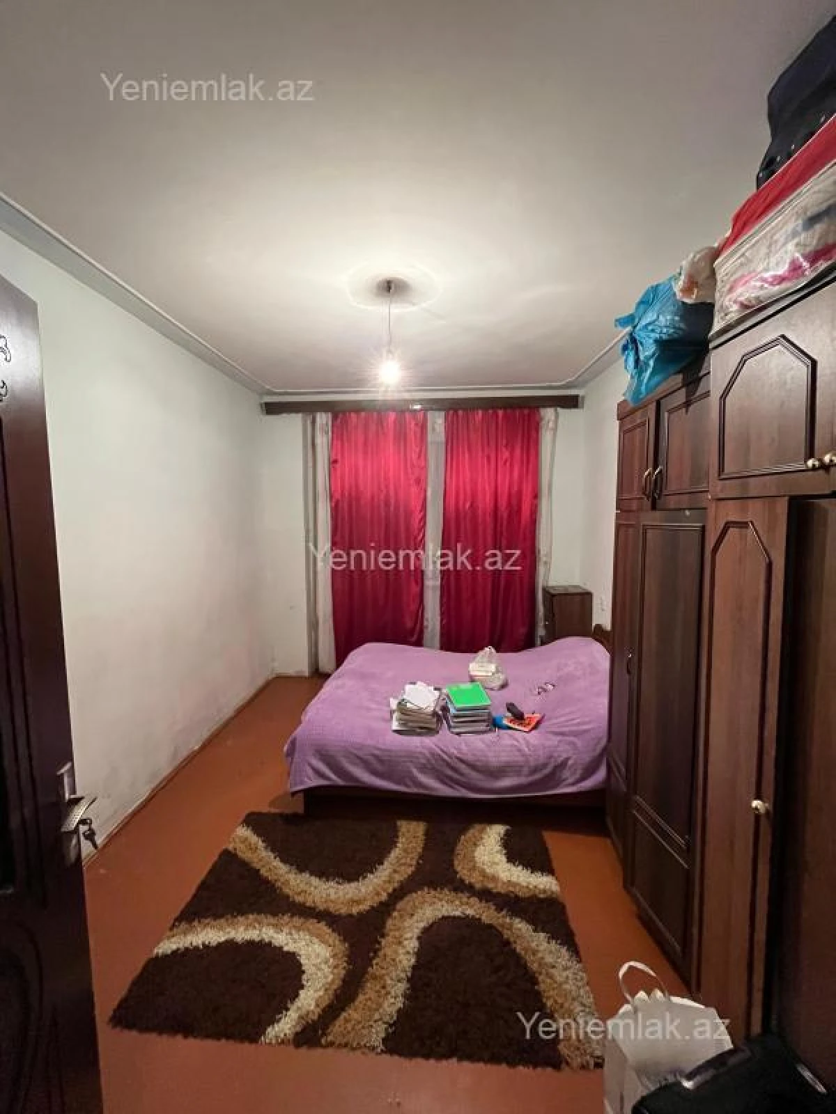 Satılır 3 otaqlı köhnə tikili 72 m²