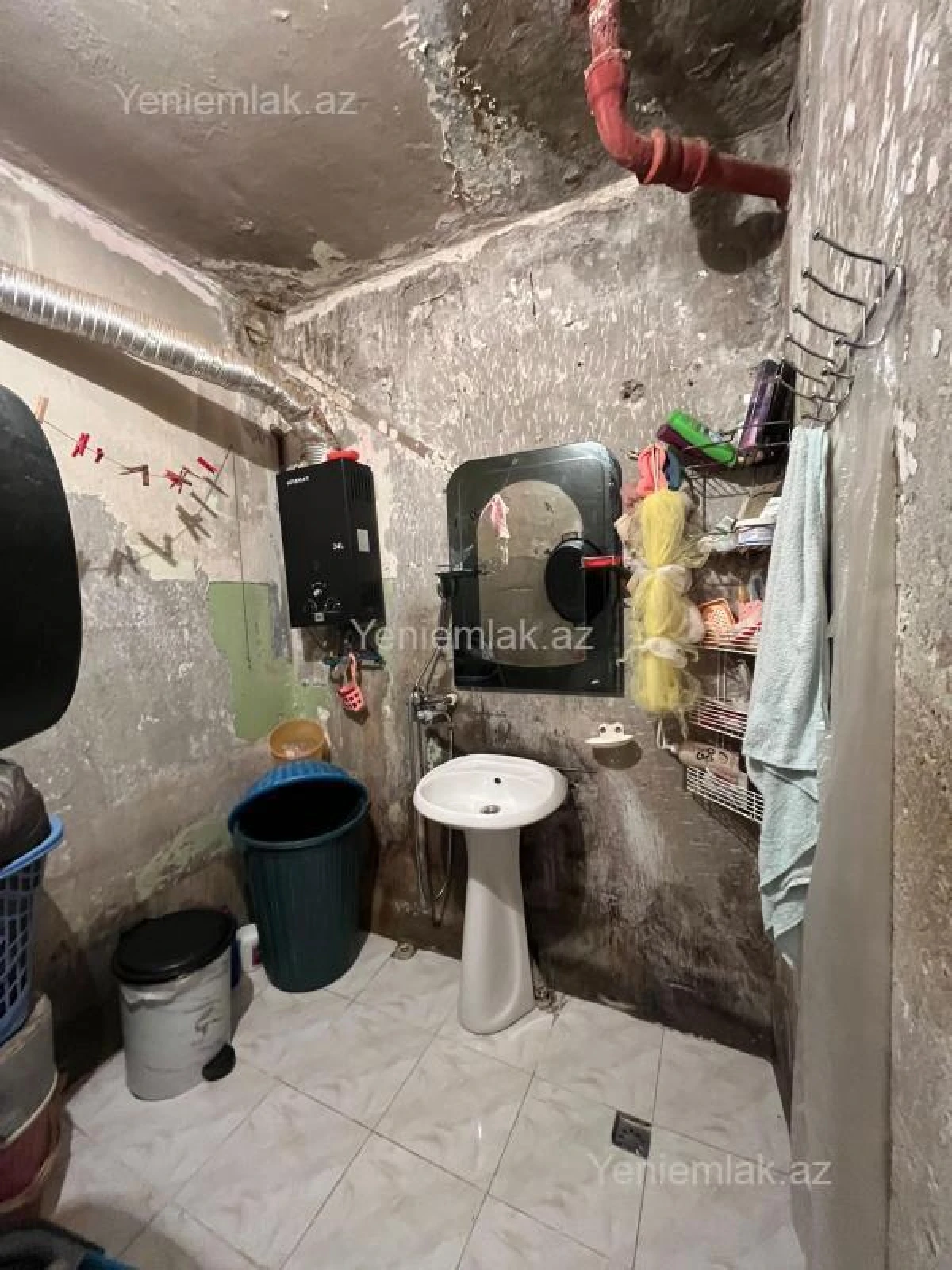 Satılır 3 otaqlı köhnə tikili 72 m²