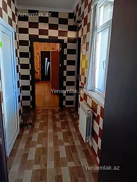 Satılır 4 otaqlı həyət evi 130 m²