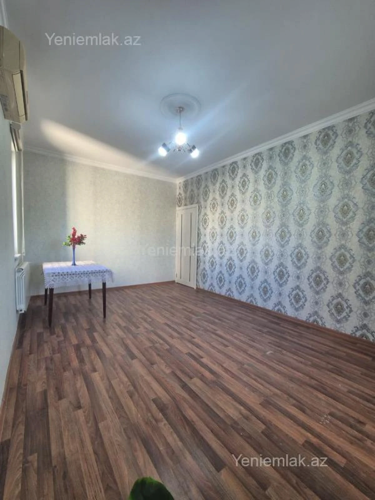 Satılır 2 otaqlı köhnə tikili 41 m²