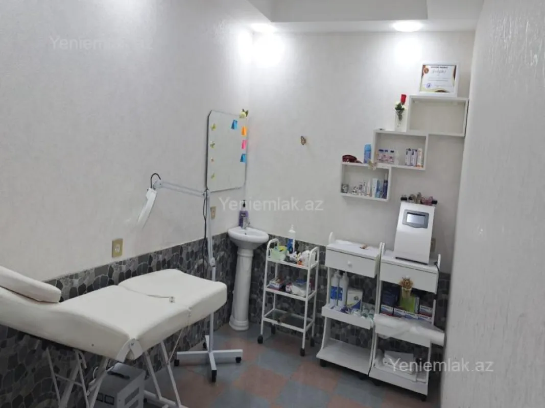 Satılır 3 otaqlı obyekt 150 m²