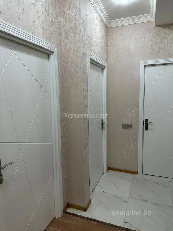 Satılır 3 otaqlı yeni tikili 95 m²