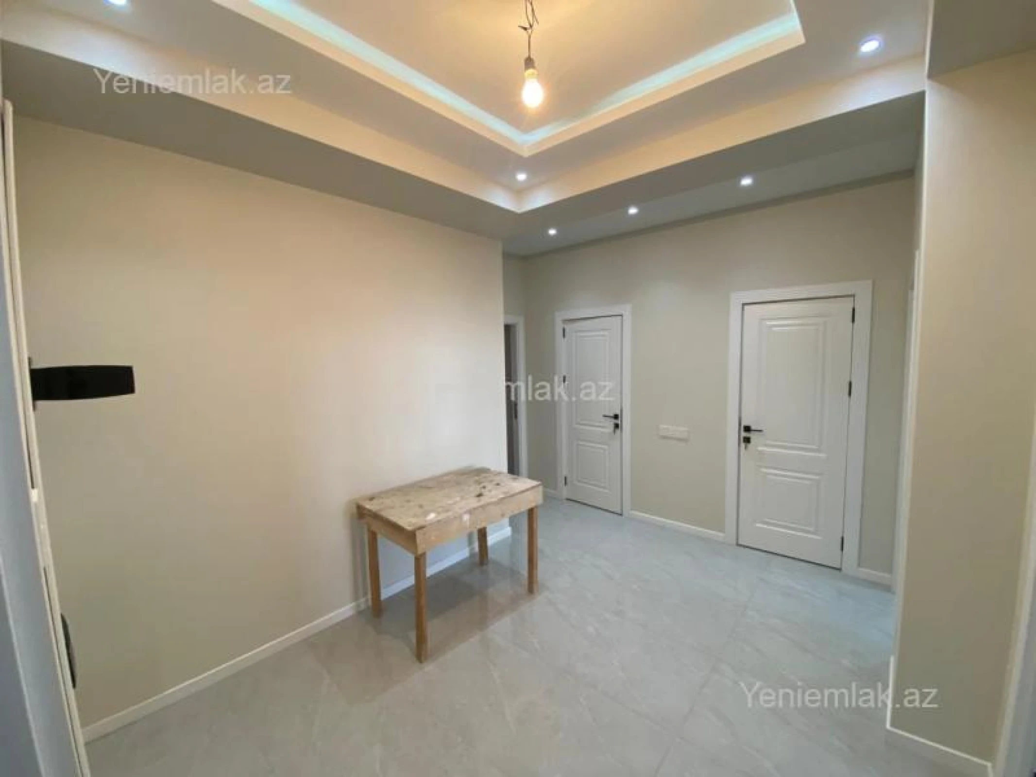 Satılır 3 otaqlı yeni tikili 115 m²