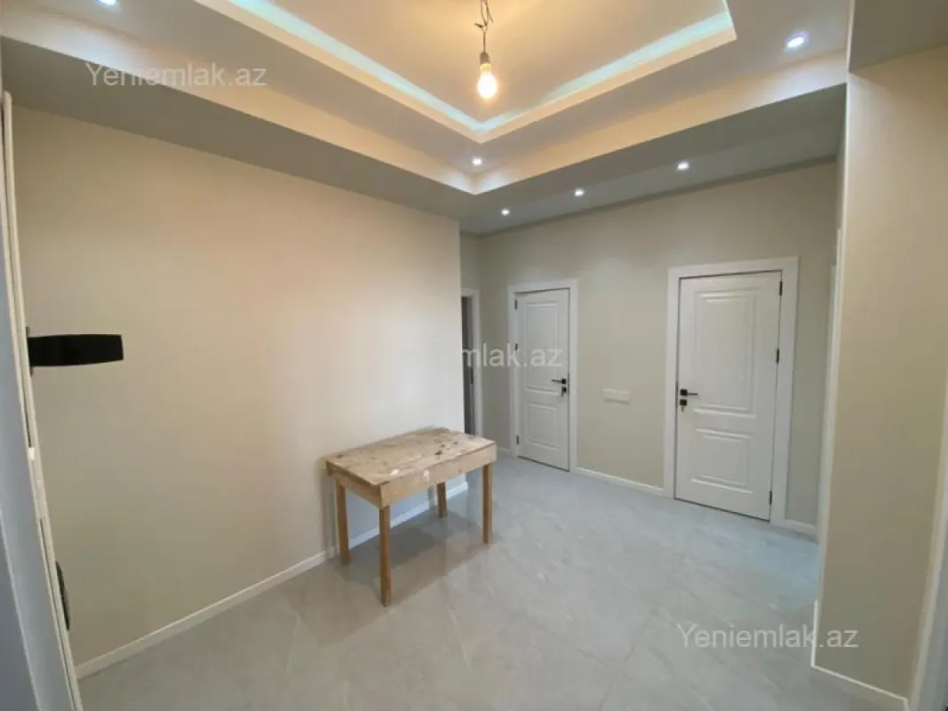 Satılır 3 otaqlı yeni tikili 115 m²