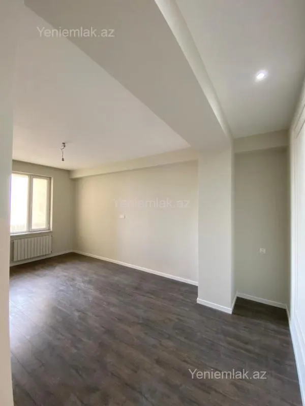 Satılır 3 otaqlı yeni tikili 115 m²