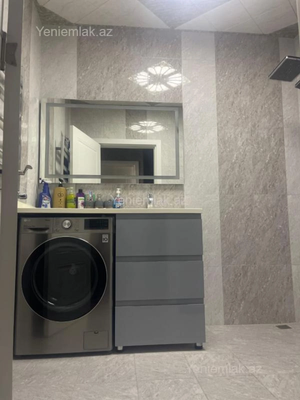 Satılır 2 otaqlı yeni tikili 56 m²