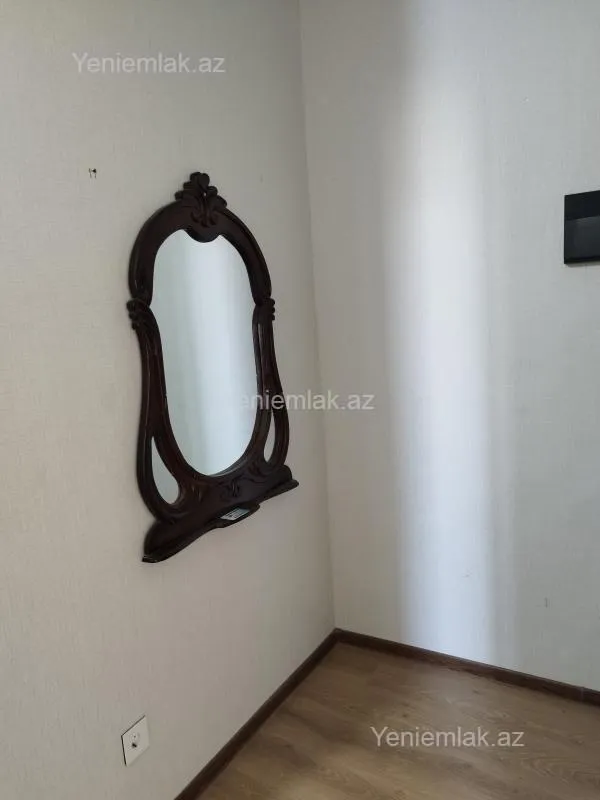 Satılır 3 otaqlı yeni tikili 77 m²