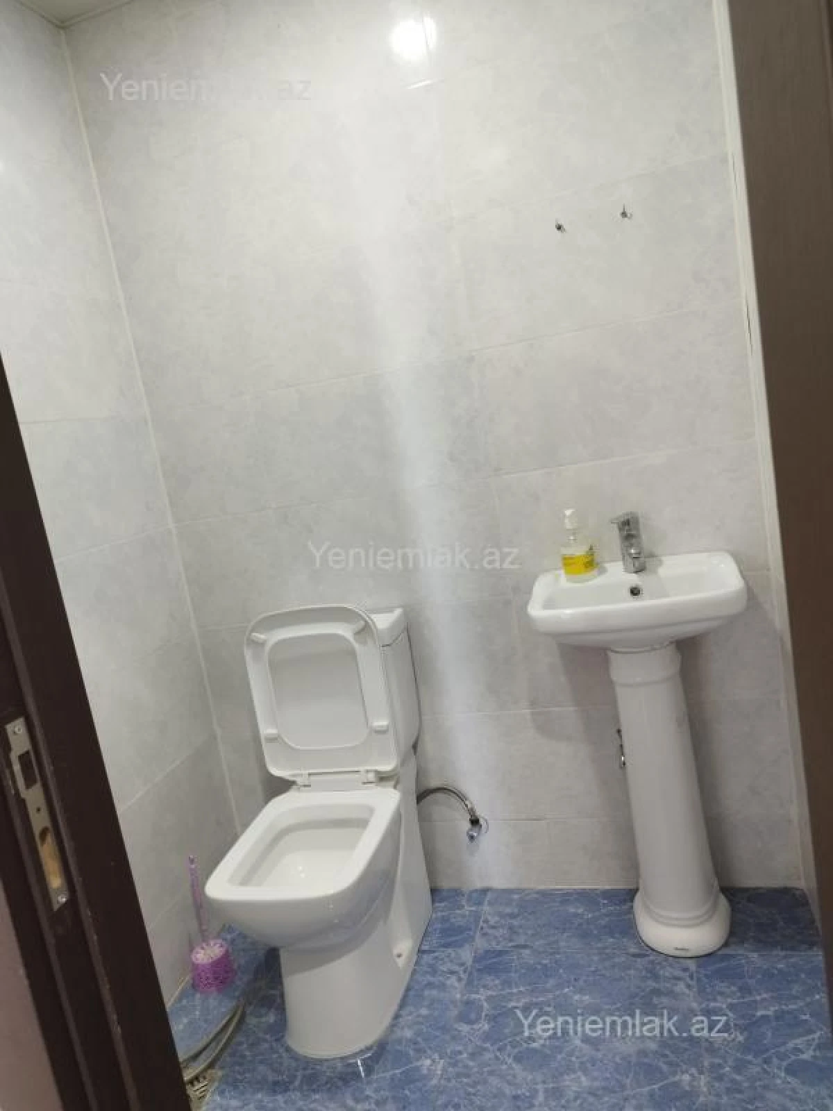 Satılır 3 otaqlı yeni tikili 77 m²