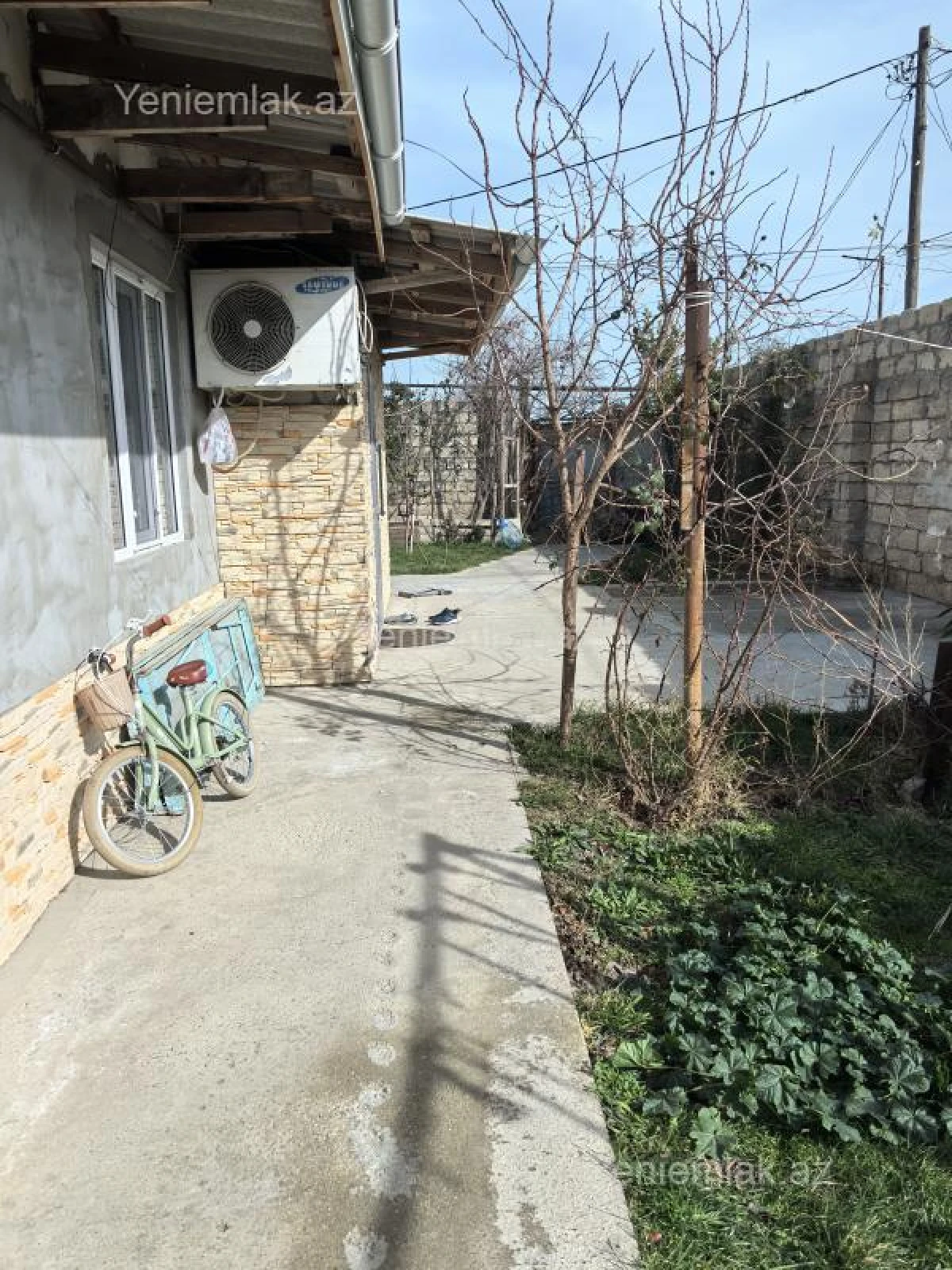Satılır 4 otaqlı həyət evi 120 m²
