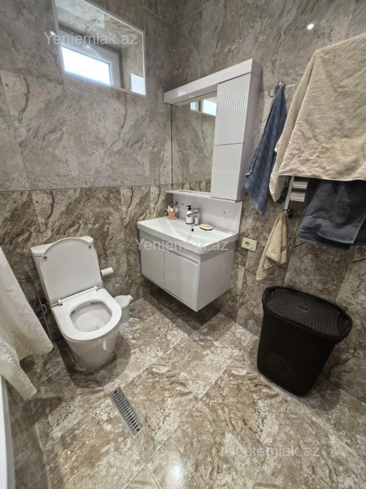Satılır 4 otaqlı həyət evi 120 m²