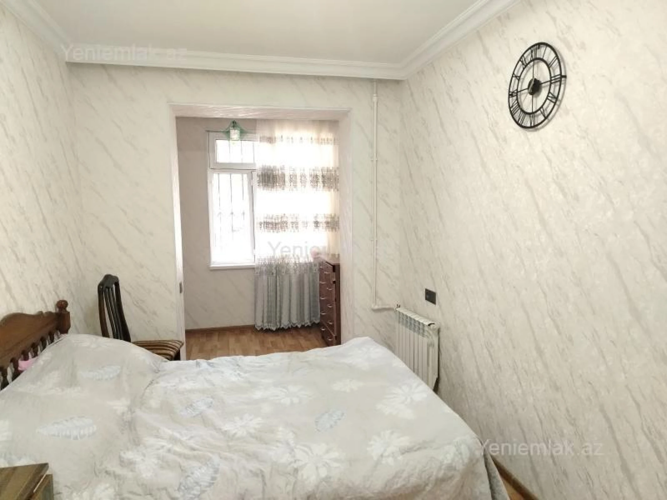 Satılır 3 otaqlı köhnə tikili 80 m²