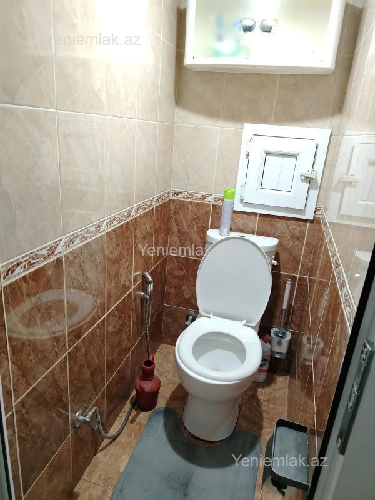 Satılır 3 otaqlı köhnə tikili 80 m²