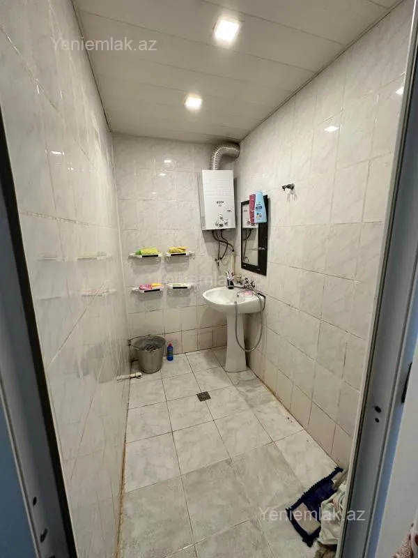 Satılır 3 otaqlı köhnə tikili 78 m²