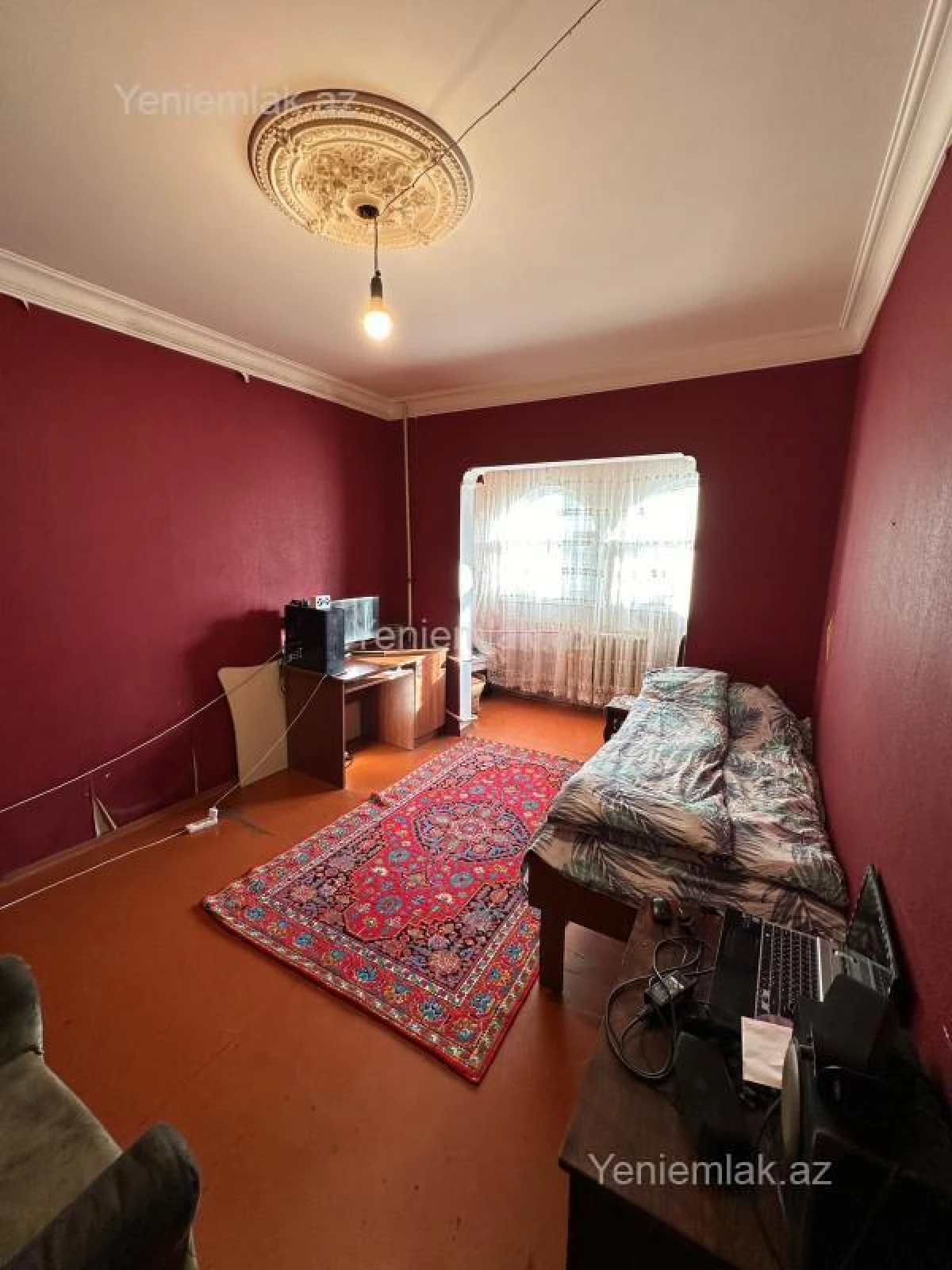 Satılır 3 otaqlı köhnə tikili 78 m²