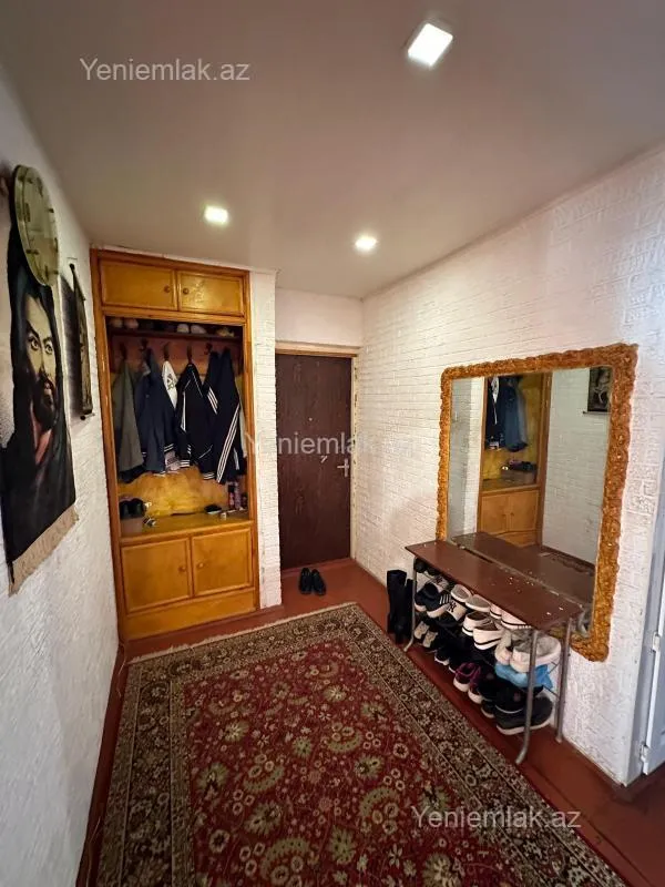 Satılır 3 otaqlı köhnə tikili 78 m²