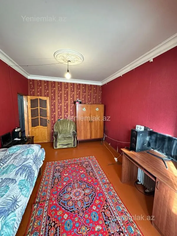 Satılır 3 otaqlı köhnə tikili 78 m²