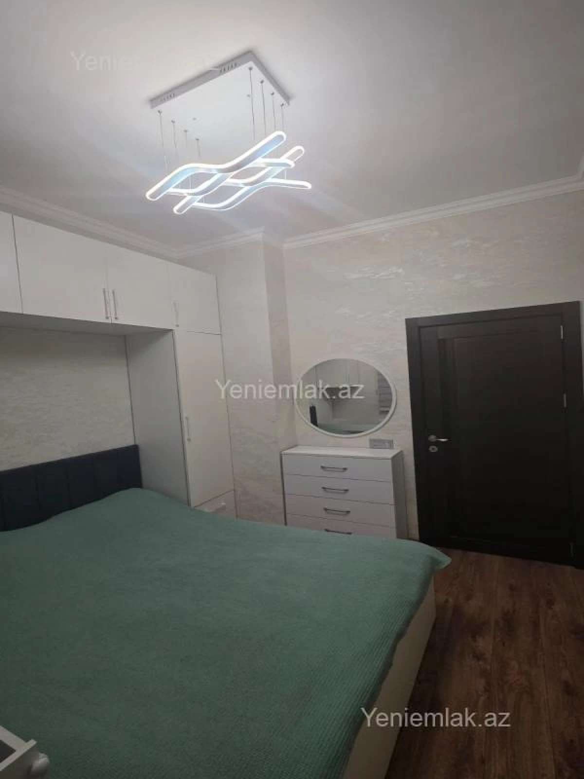 Satılır 2 otaqlı yeni tikili 40 m²