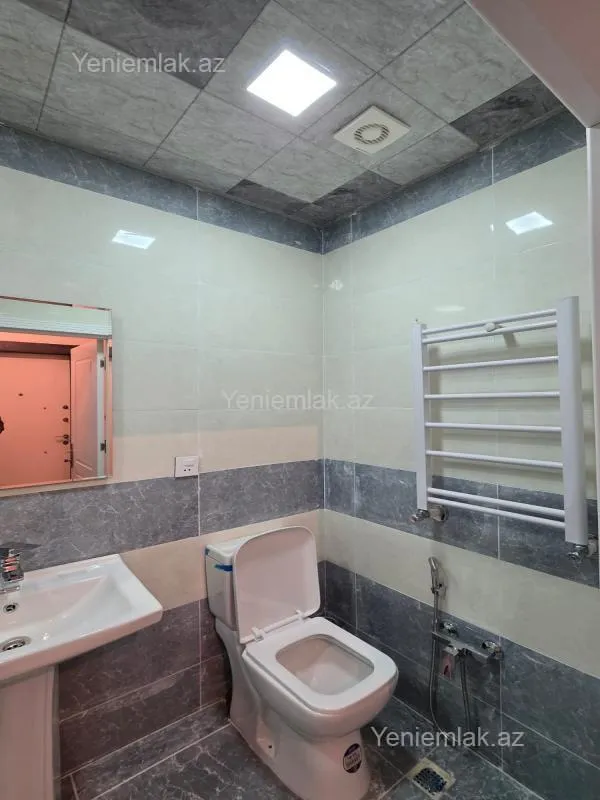 Satılır 2 otaqlı yeni tikili 94 m²