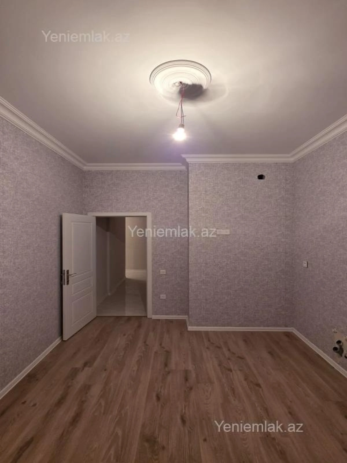 Satılır 2 otaqlı yeni tikili 94 m²