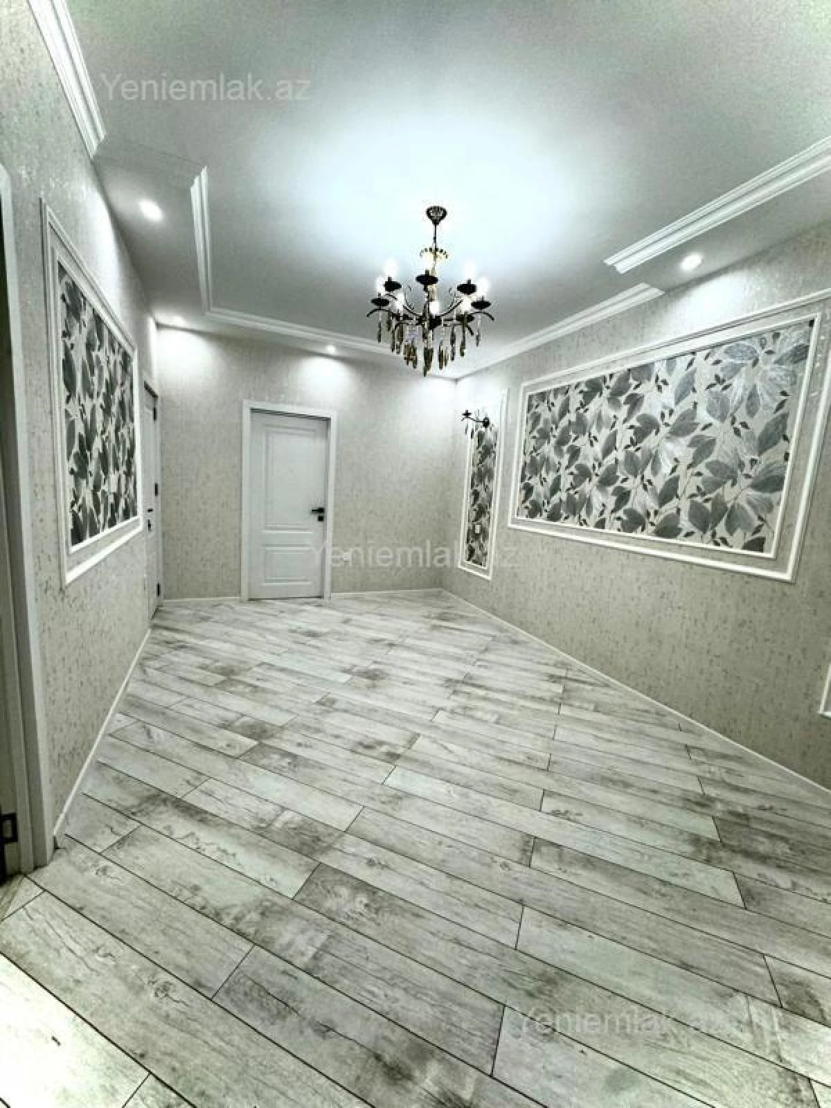 Satılır 2 otaqlı köhnə tikili 55 m²