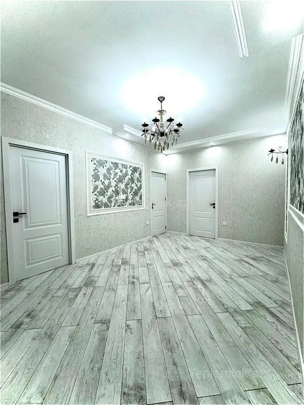 Satılır 2 otaqlı köhnə tikili 55 m²