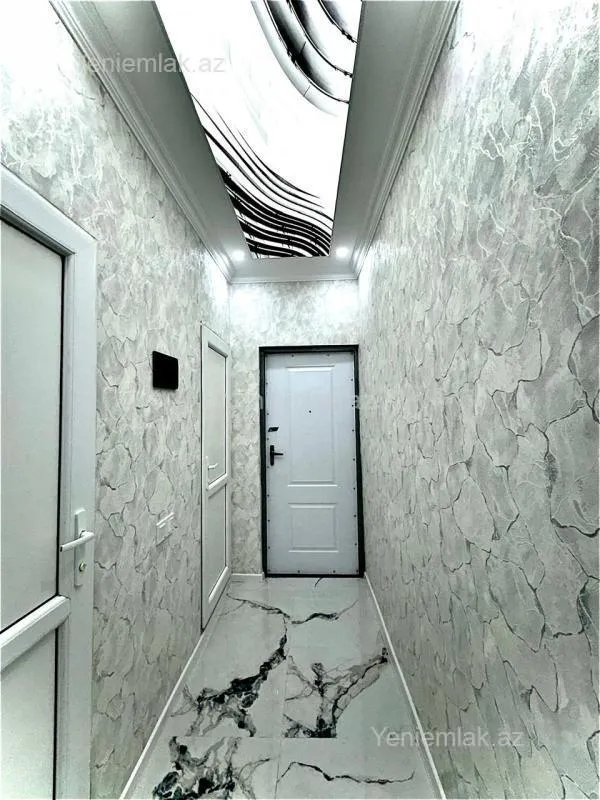 Satılır 2 otaqlı köhnə tikili 55 m²