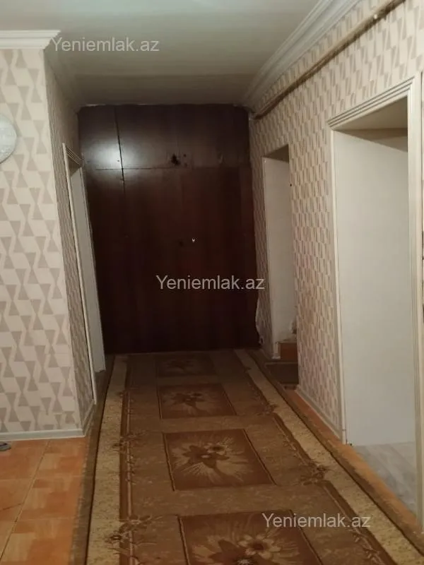 Satılır 3 otaqlı köhnə tikili 90 m²