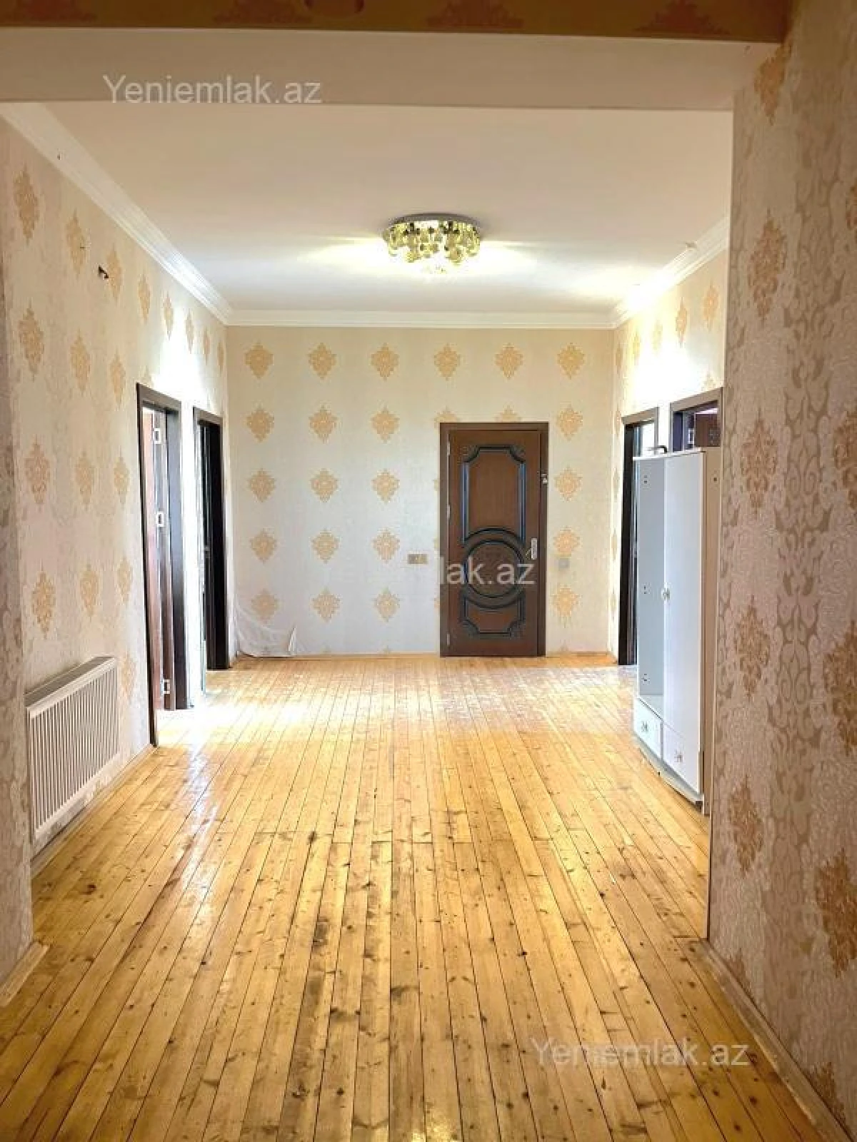 Satılır 3 otaqlı yeni tikili 136 m²