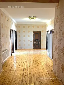 Satılır 3 otaqlı yeni tikili 136 m²