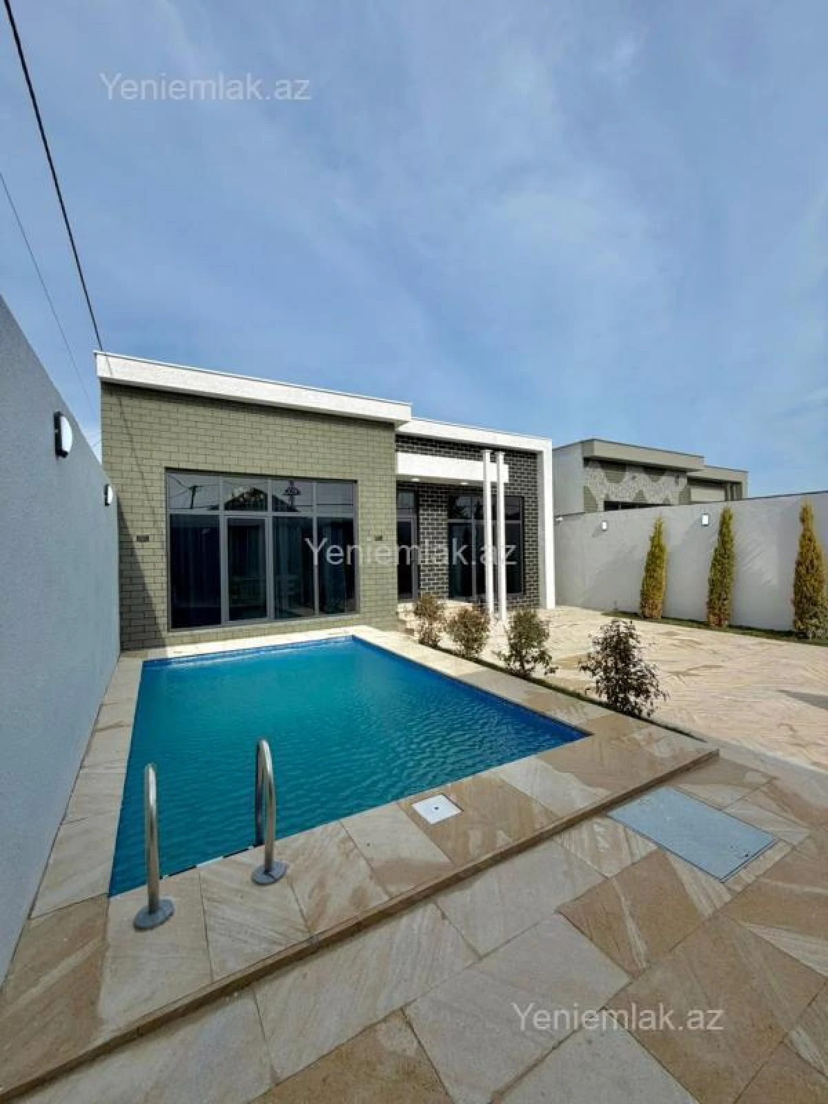 Satılır 4 otaqlı həyət evi 170 m²