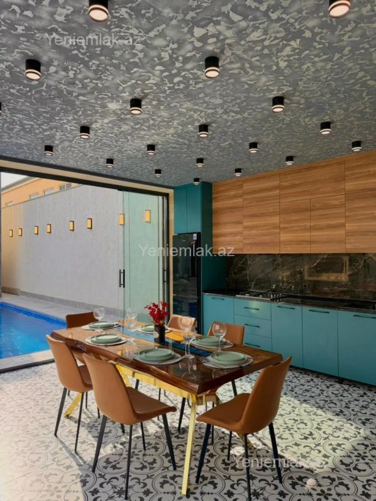 Satılır 5 otaqlı həyət evi 200 m²