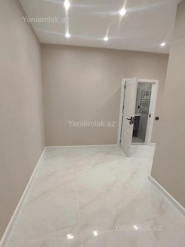 Satılır 2 otaqlı yeni tikili 50 m²