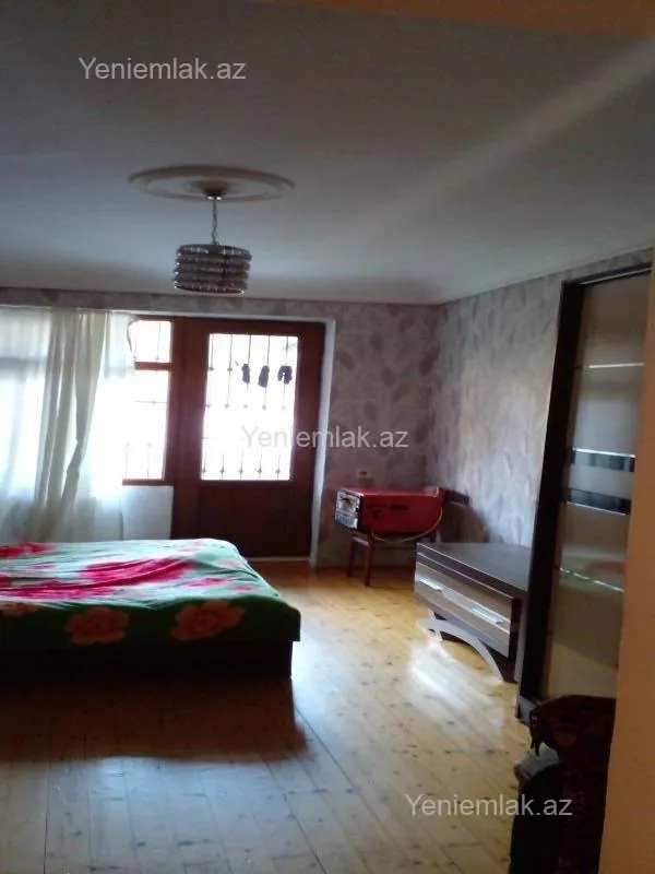 Satılır 3 otaqlı köhnə tikili 67 m²