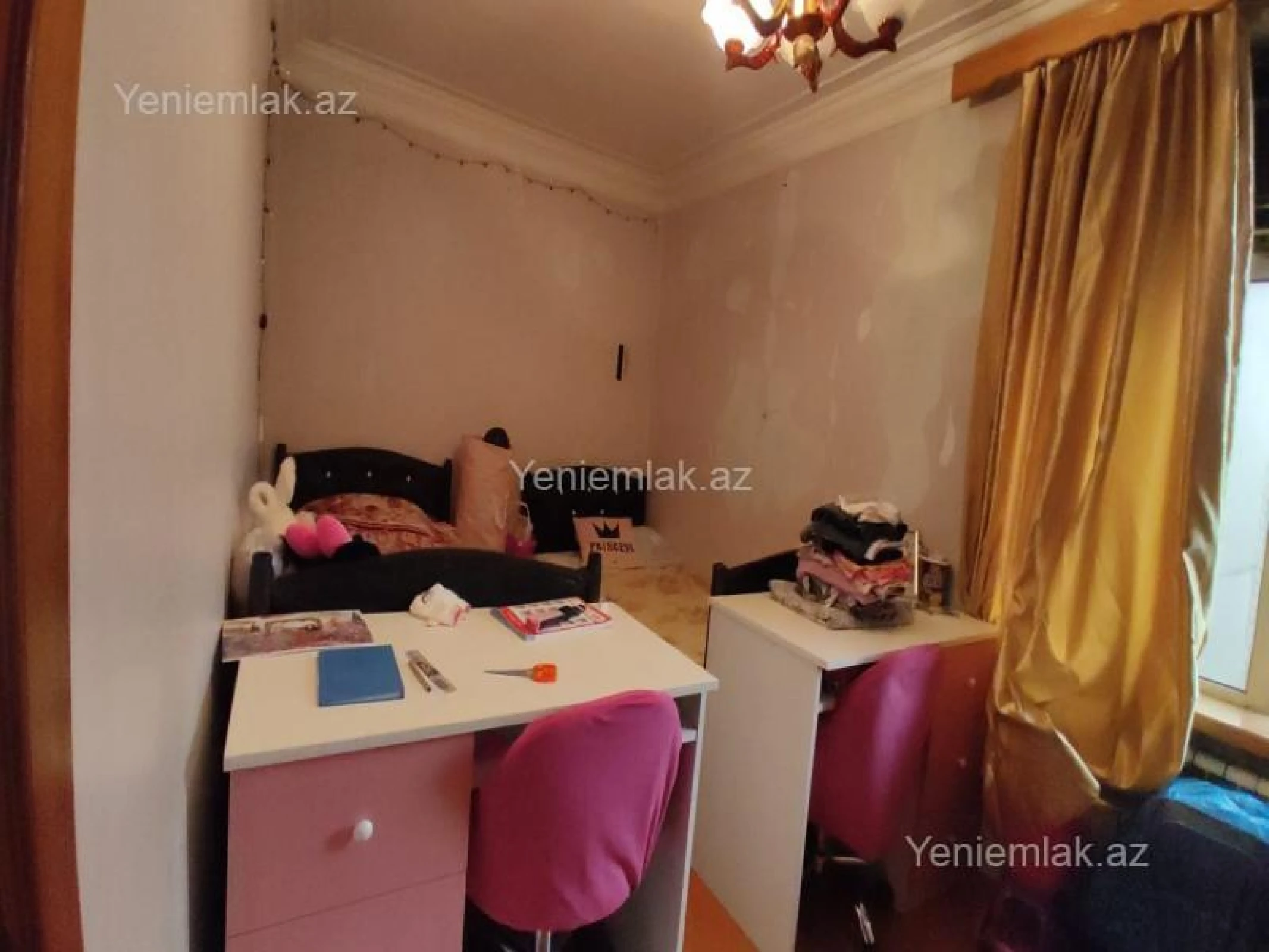 Satılır 2 otaqlı köhnə tikili 55 m²