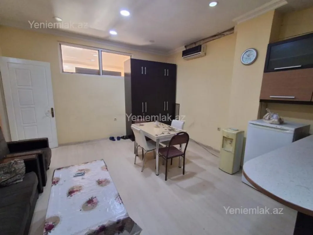 Satılır 1 otaqlı obyekt 72 m²