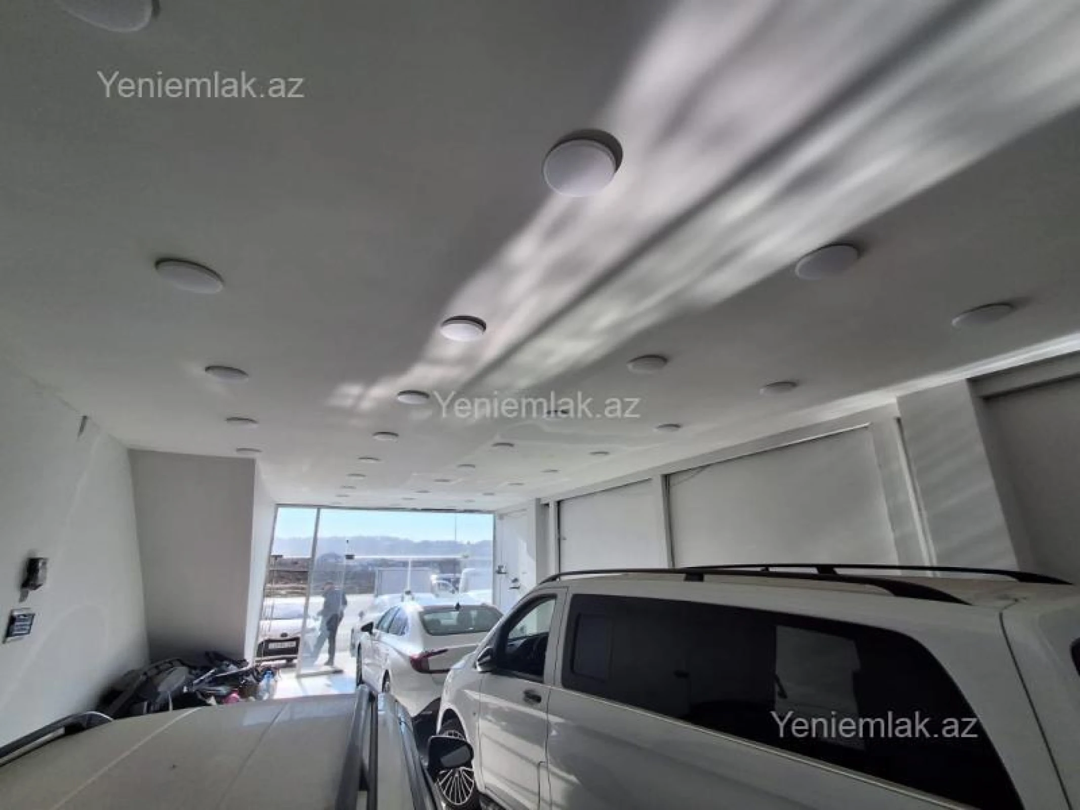 Satılır 1 otaqlı obyekt 72 m²